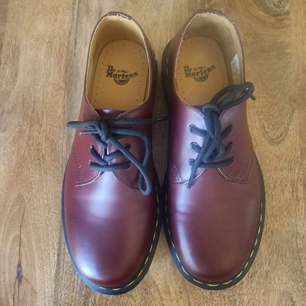Dr Martens 1461 Cherry Red Oxford Smooth Leather Shoes Mens 6 / Womens 7